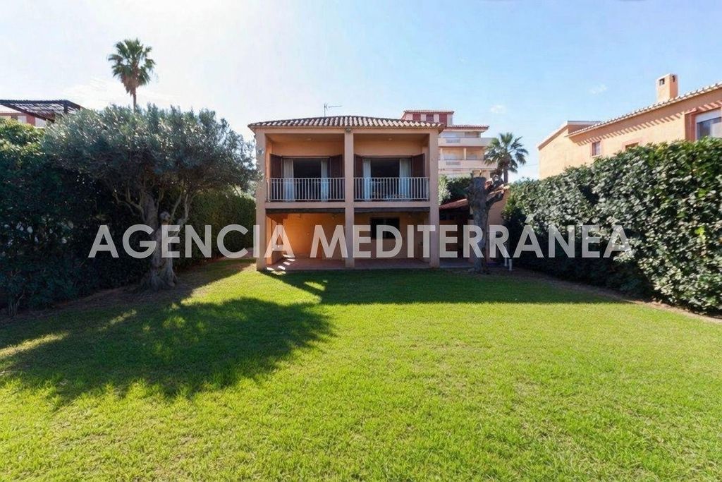 Maison de luxe à vendre à Denia, 1 350 000 €, Photo 1