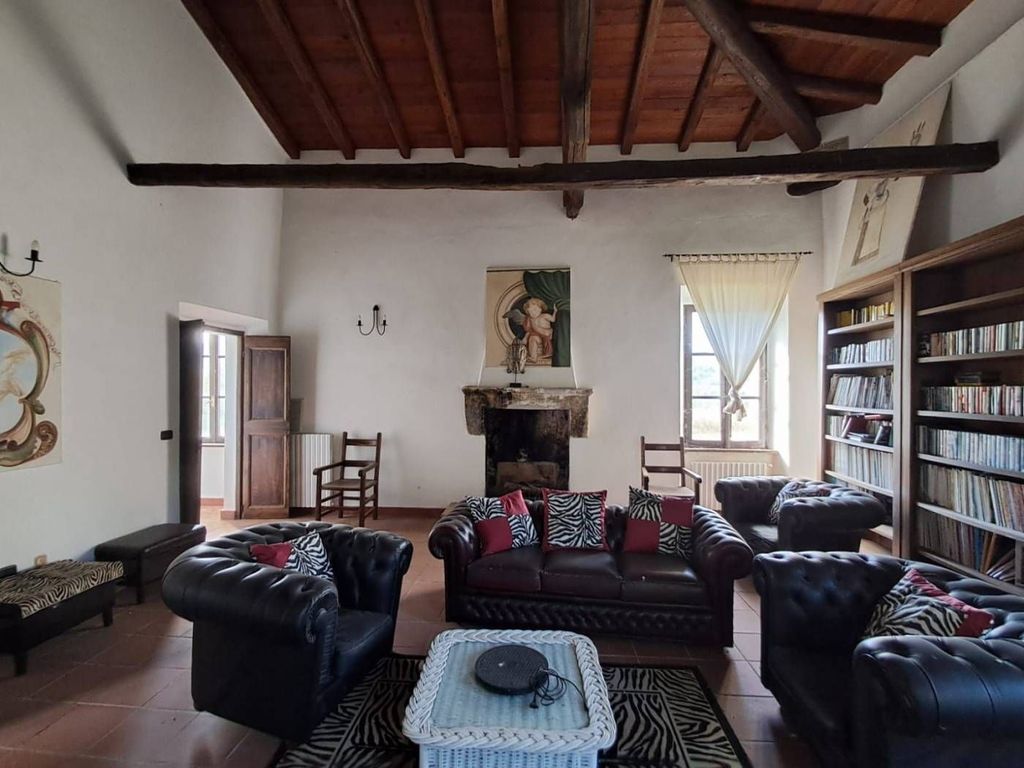 Luxury House for sale in Paliano, 950 000 €, Photo 2