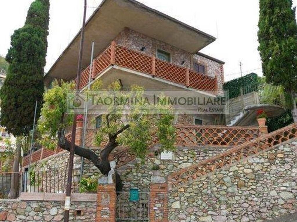 Maison de luxe à vendre à Taormina, 800 000 €, Photo 3