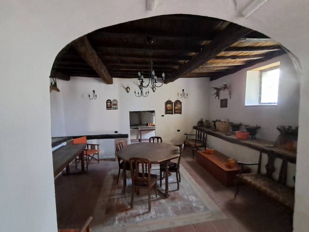 Luxury House for sale in Paliano, 950 000 €, Photo 7