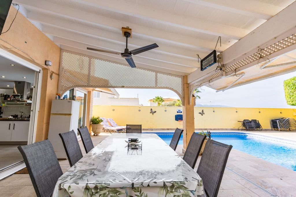 Luxury House for sale in Garrucha, 999 995 €, Photo 2