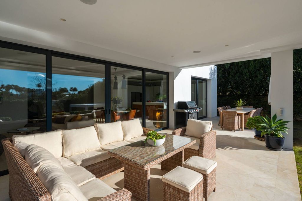 Luxury House for sale in Marbella, 3 980 000 €, Photo 6