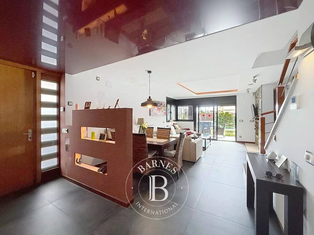 Maison de luxe à vendre à Santa Susanna, 550 000 €, Photo 6