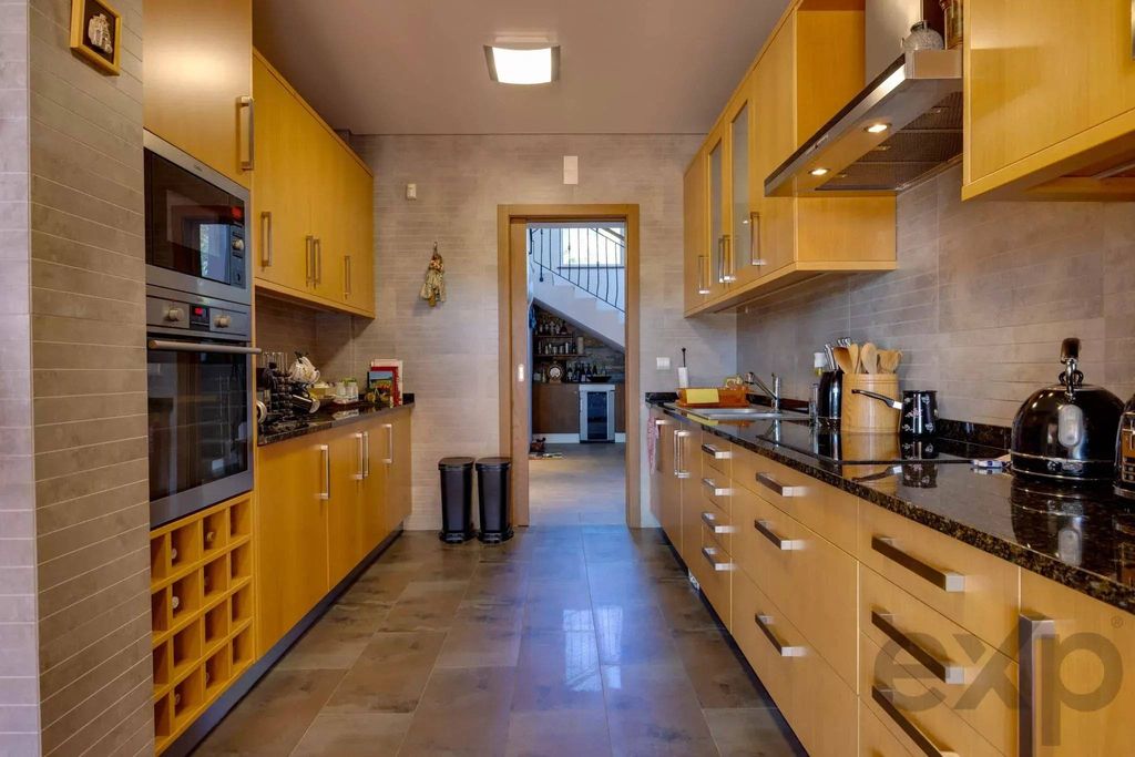 Luxury House for sale in Lagos, 1 625 000 €, Photo 7
