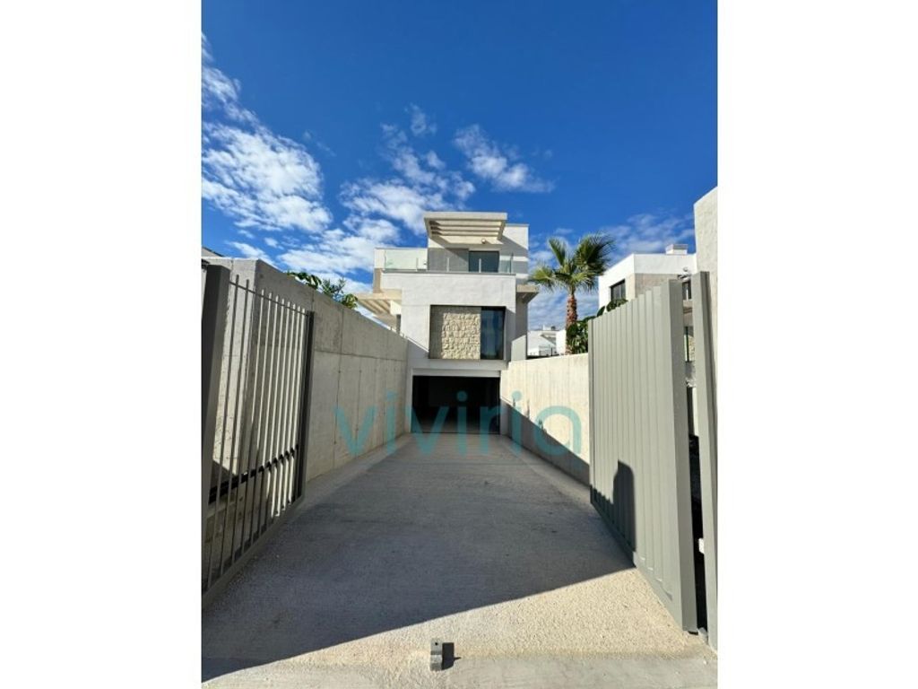 Maison de luxe à vendre à Villajoyosa, 850 000 €, Photo 3