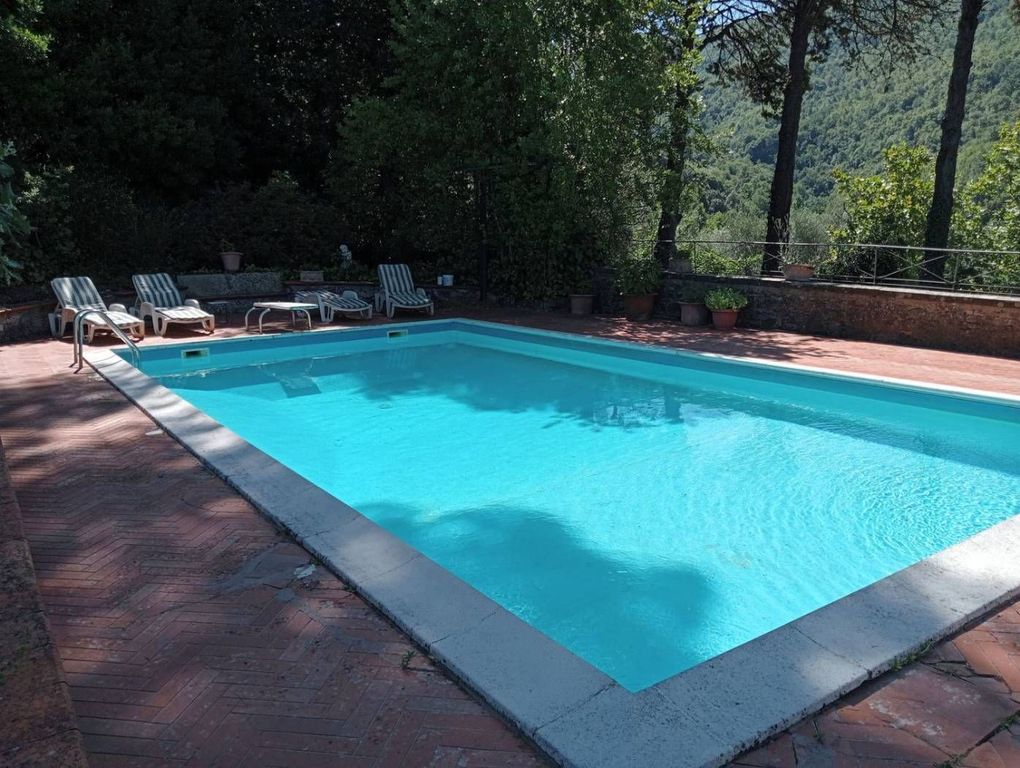 Luxury House for sale in Londa, 1 300 000 €, Photo 1