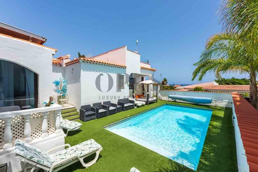 Maison de luxe à vendre à San Miguel de Abona, 1 100 000 €, Photo 1