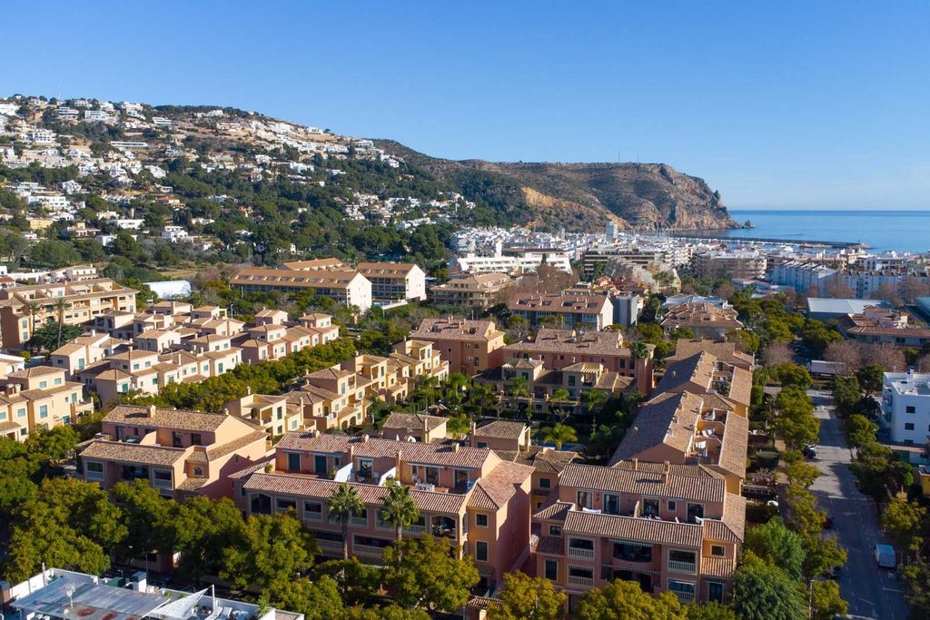 Luxury Apartment for sale in Javea, 624 000 €, Photo 1