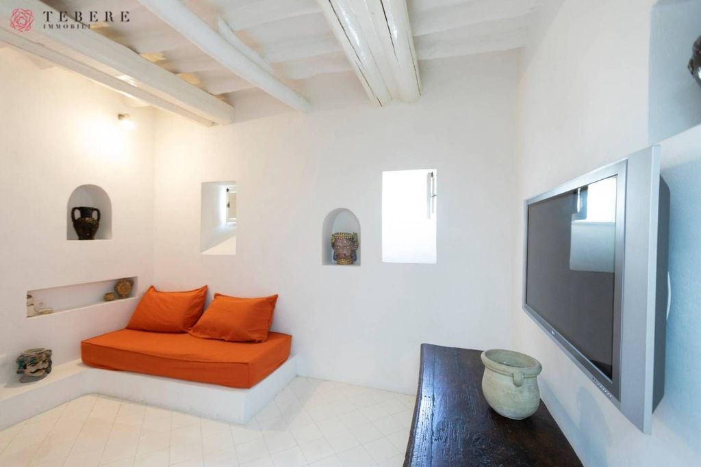 Maison de luxe à vendre à Lipari, 1 330 000 €, Photo 2