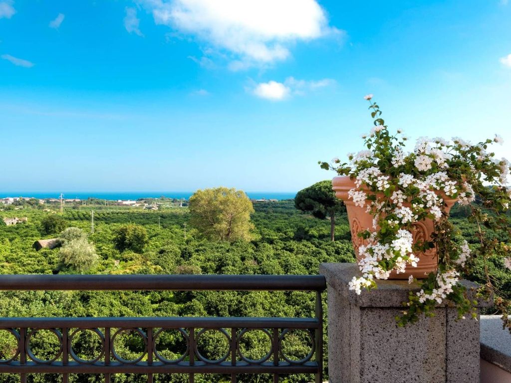 Maison de luxe à vendre à Aci Catena, 1 100 000 €, Photo 7