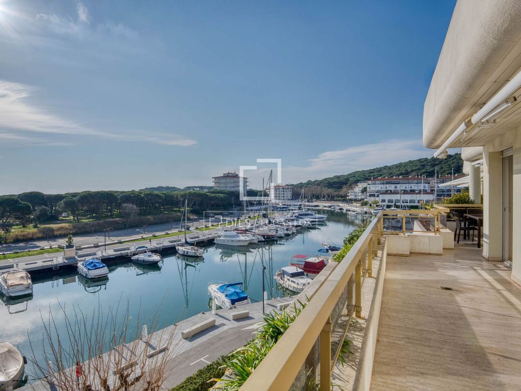 Appartement de luxe à vendre à Castell-Platja d'Aro, 890 000 €, Photo 1