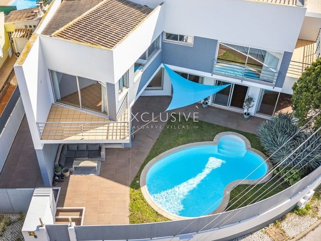 Luxury House for sale in Portimão, 790 000 €, Photo 3