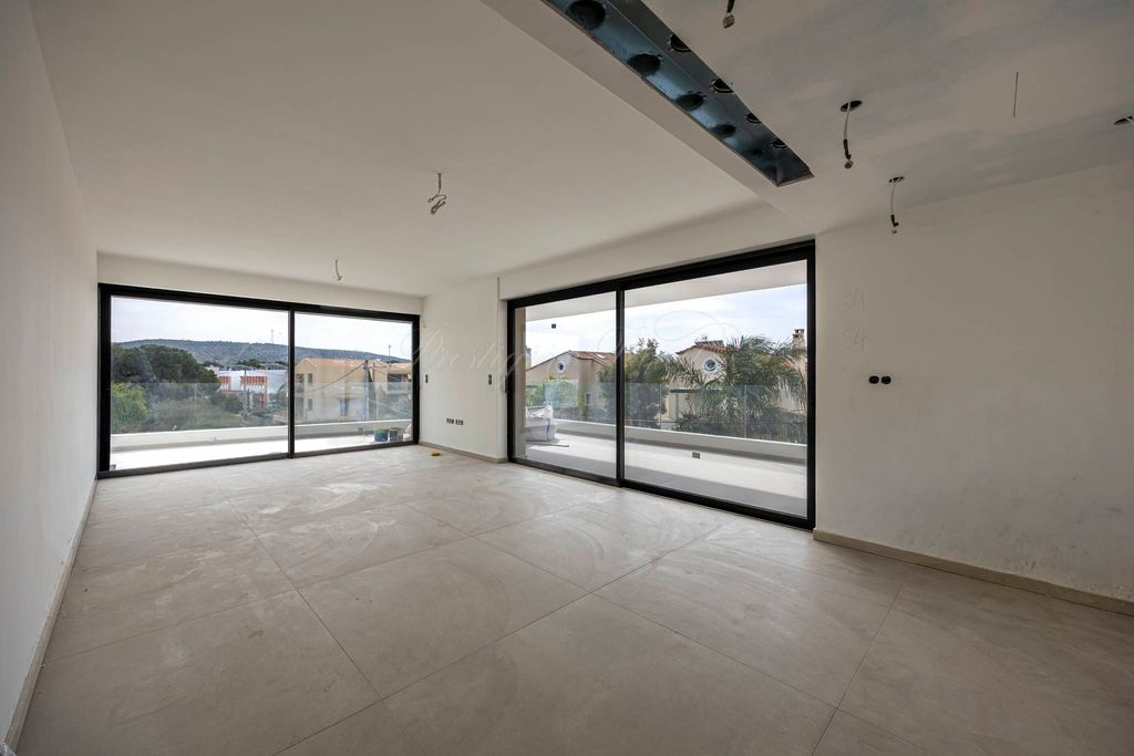 Appartement de luxe à vendre à Vári, 750 000 €, Photo 2