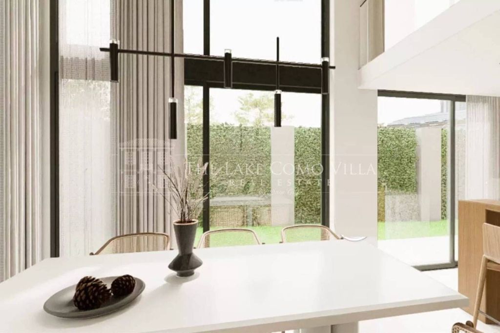 Luxury Apartment for sale in Menaggio, 845 000 €, Photo 6