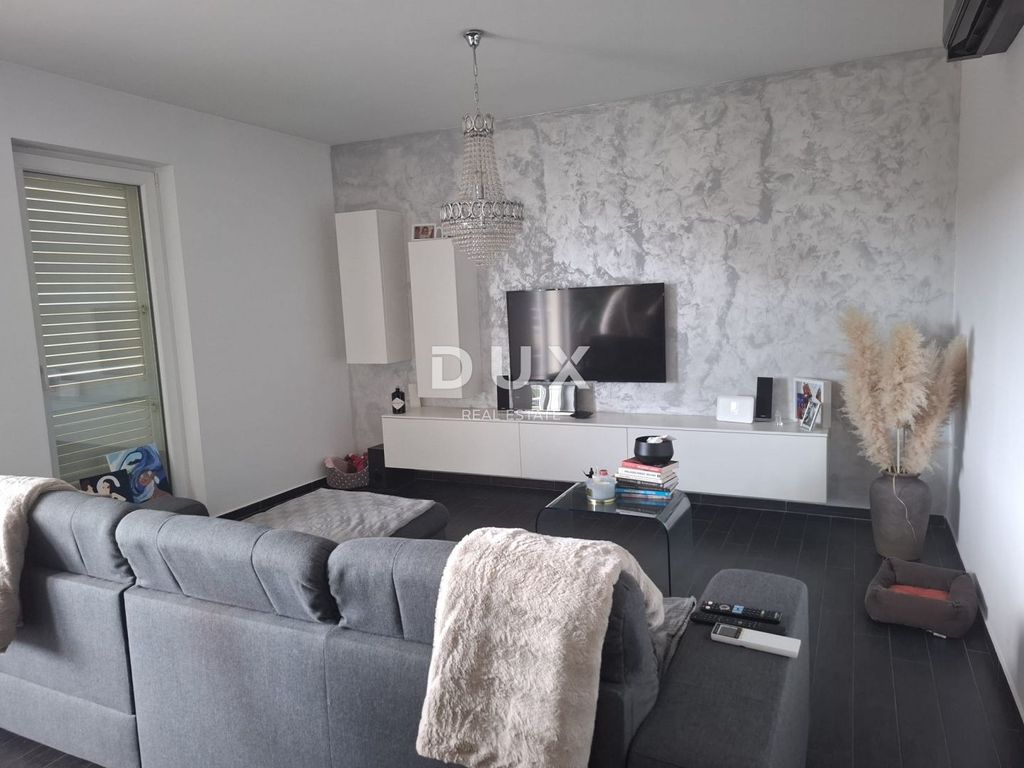 Appartement de luxe à vendre à Pula, 405 200 €, Photo 7