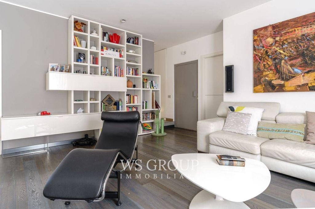 Luxury House for sale in Monza, 650 000 €, Photo 3