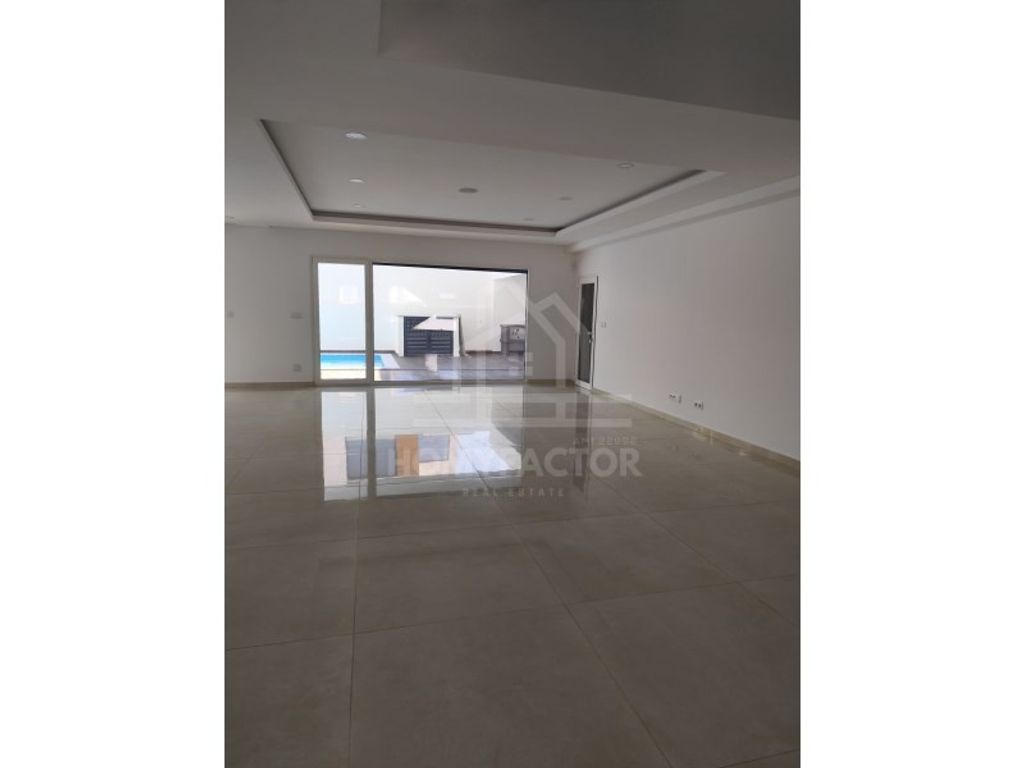Luxury House for sale in Seixal, 750 000 €, Photo 3