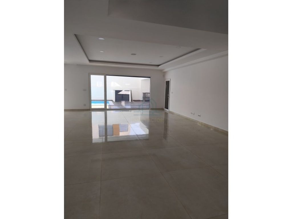 Luxury House for sale in Seixal, 750 000 €, Photo 7