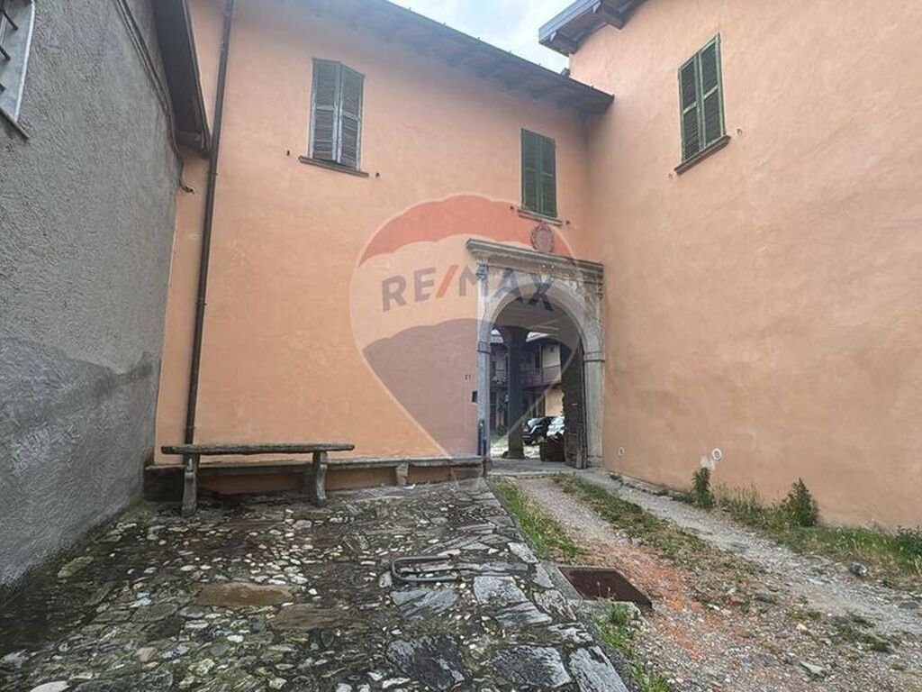 Maison de luxe à vendre à Gavirate, 19 000 000 €, Photo 2