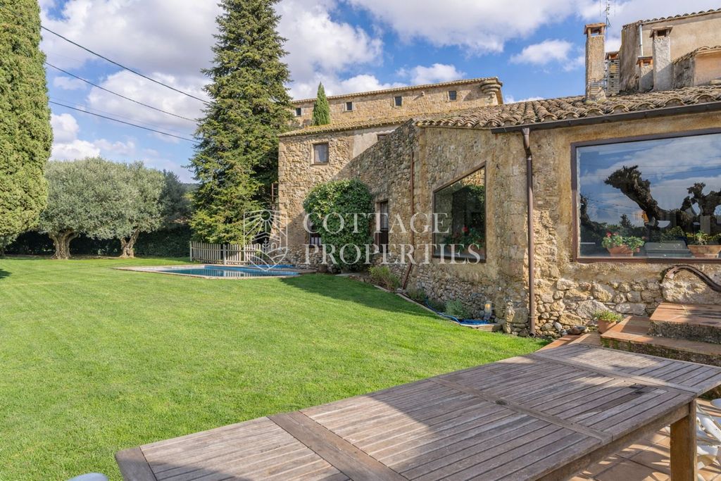 Luxury House for sale in Orriols, 710 000 €, Photo 2