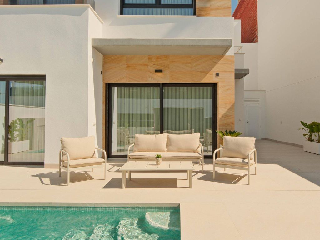 Luxury House for sale in Benijofar, 465 000 €, Photo 3