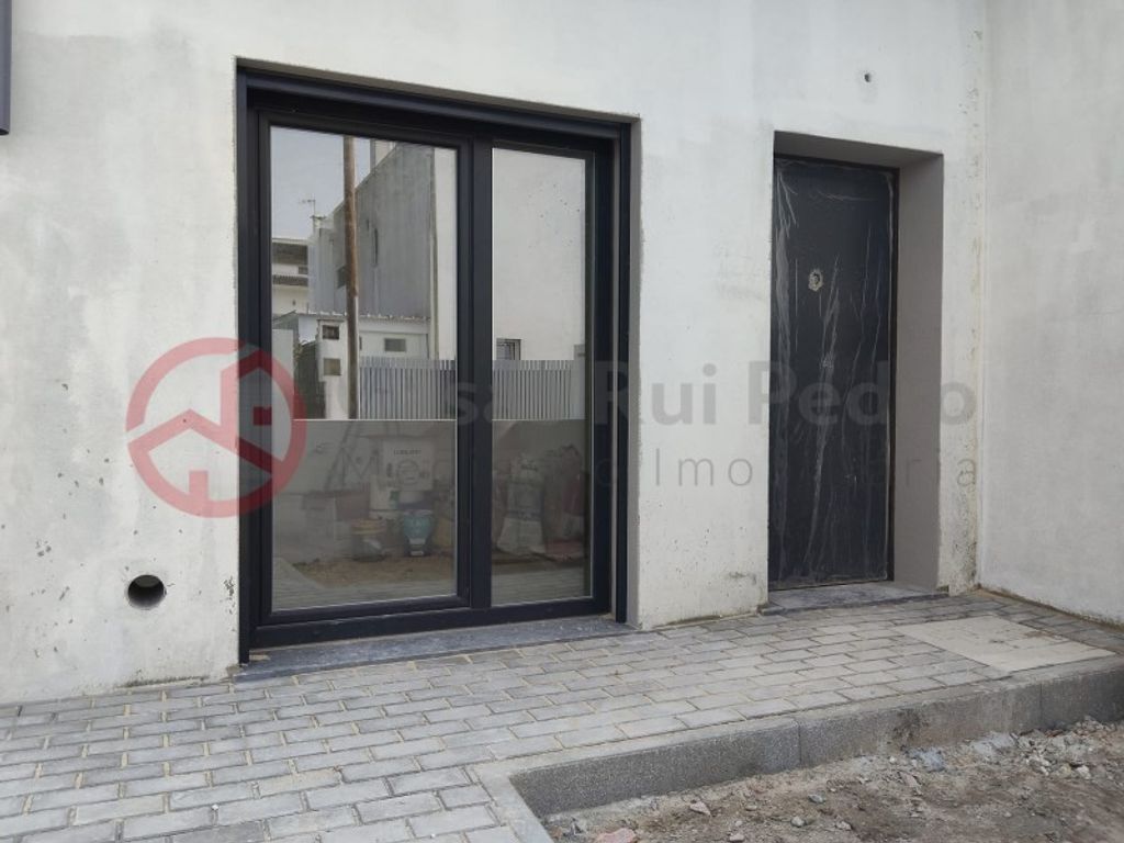 Luxury House for sale in Seixal, 420 000 €, Photo 4