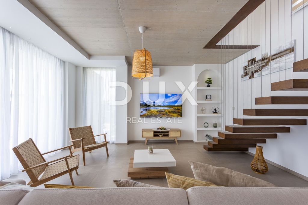 Maison de luxe à vendre à Svetvincenat, 950 000 €, Photo 7
