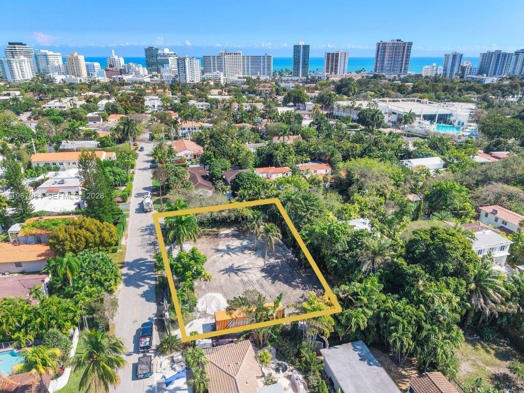Luxury House for sale in Miami Beach, 4 251 494 €, Photo 6
