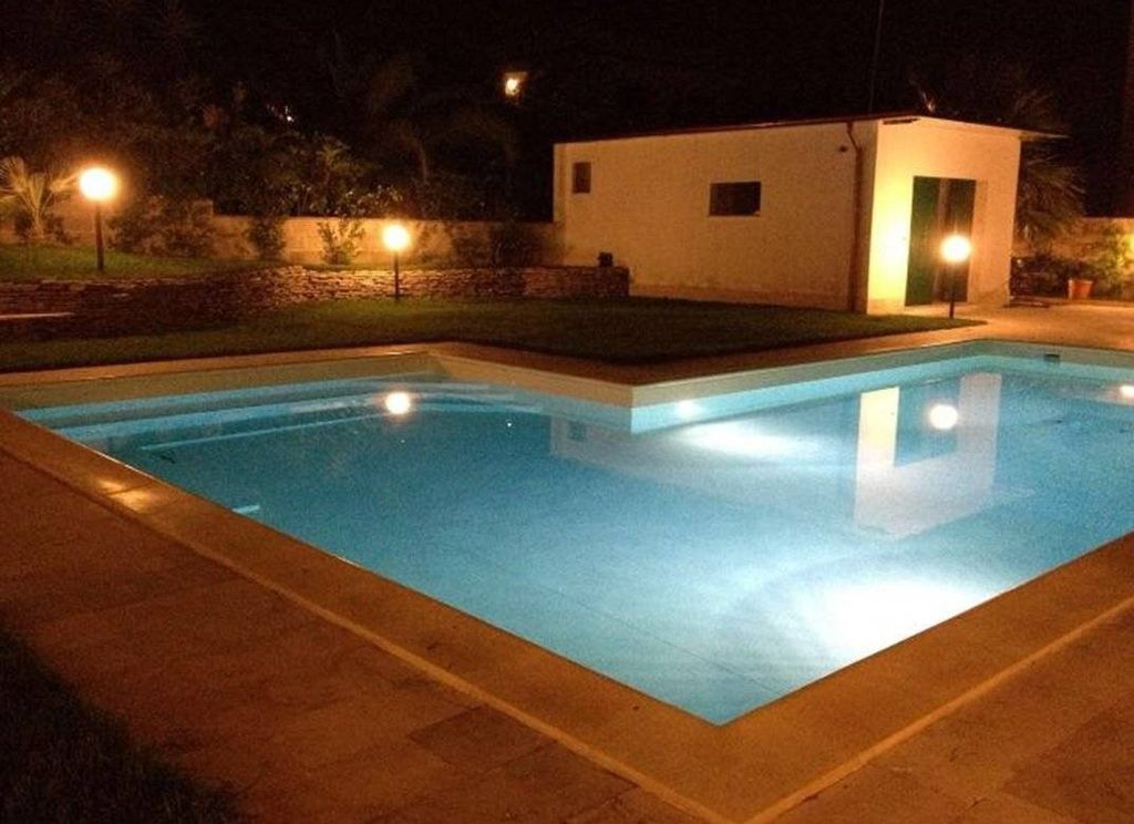 Luxury House for sale in Anzio, 590 000 €, Photo 1