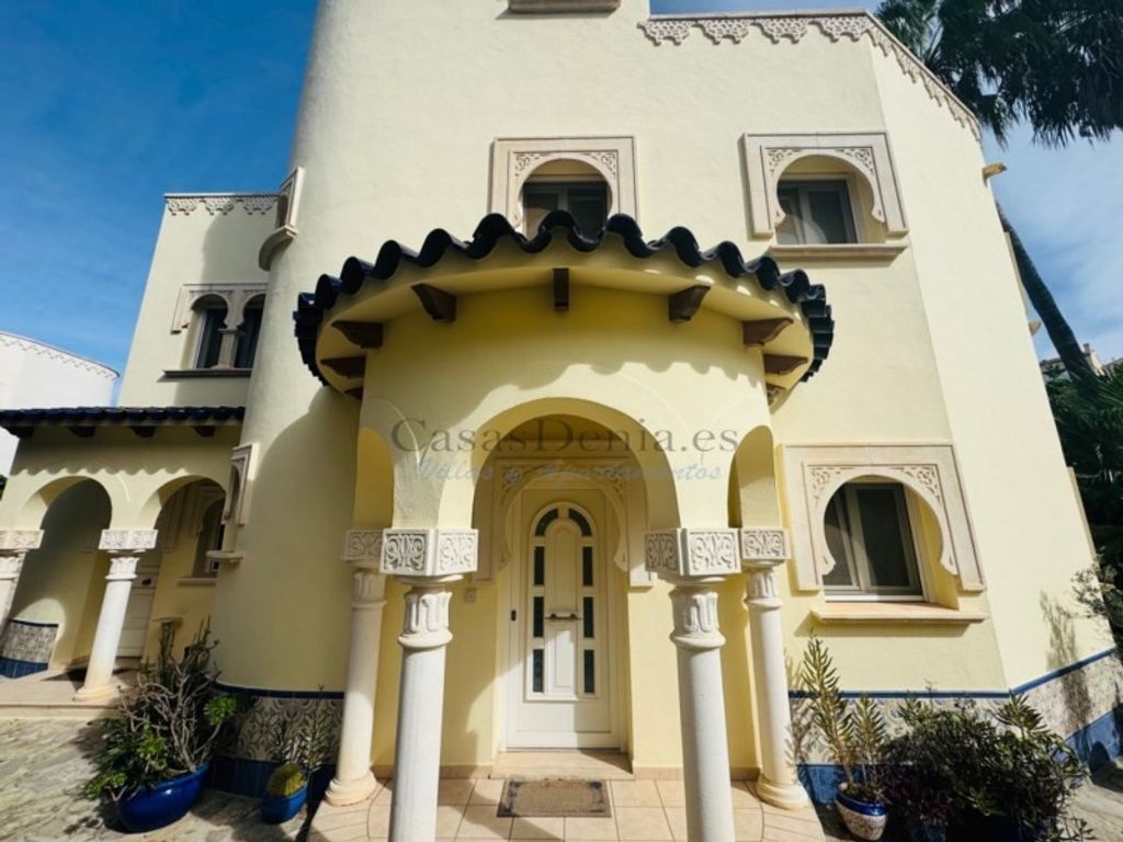 Luxury House for sale in Denia, 725 000 €, Photo 2