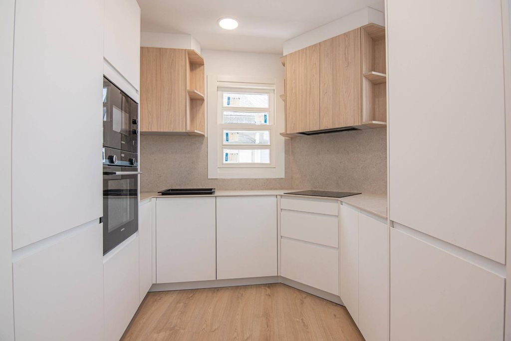 Appartement de luxe à vendre à A Coruña, 495 000 €, Photo 4