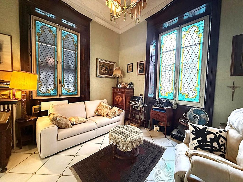 Luxury Apartment for sale in San Remo, 830 000 €, Photo 1