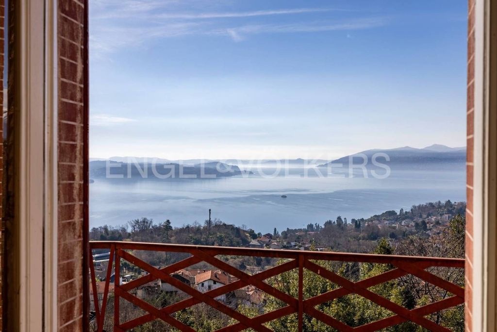 Maison de luxe à vendre à Ghiffa, 1 380 000 €, Photo 2