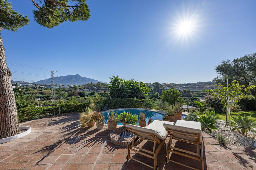 Luxury House for sale in San Pedro de Alcántara, 1 495 000 €, Photo 2