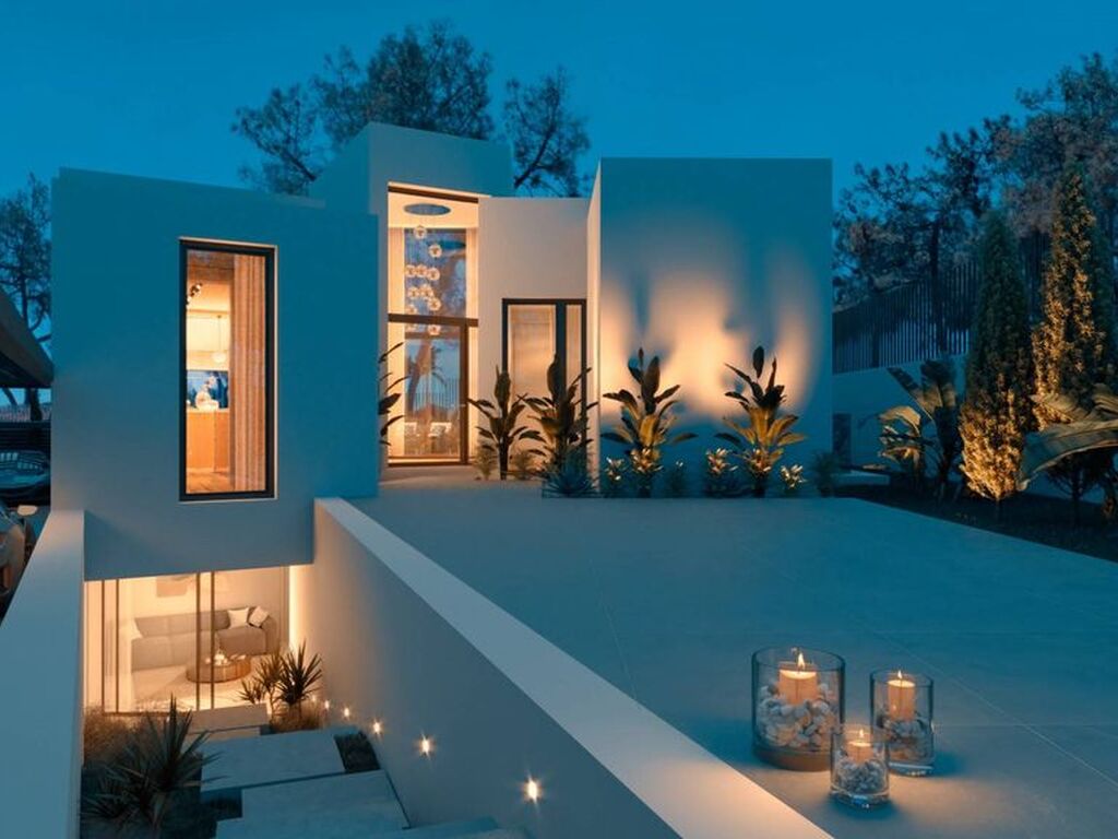 Luxury House for sale in Marbella, 1 800 000 €, Photo 2