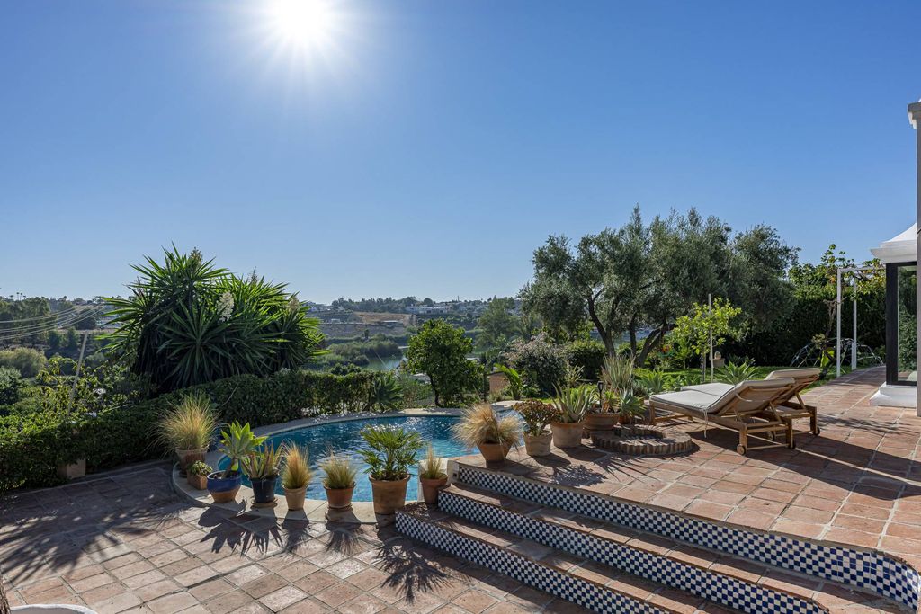 Luxury House for sale in San Pedro de Alcántara, 1 495 000 €, Photo 4