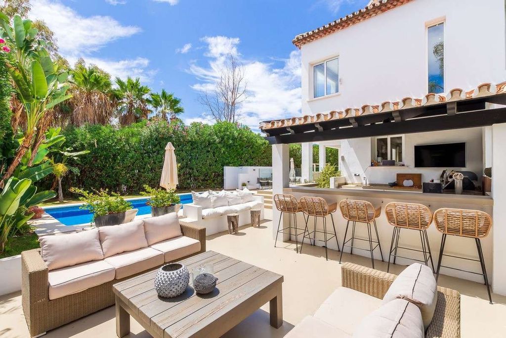Maison de luxe à vendre à Nueva Andalucia, 2 350 000 €, Photo 2