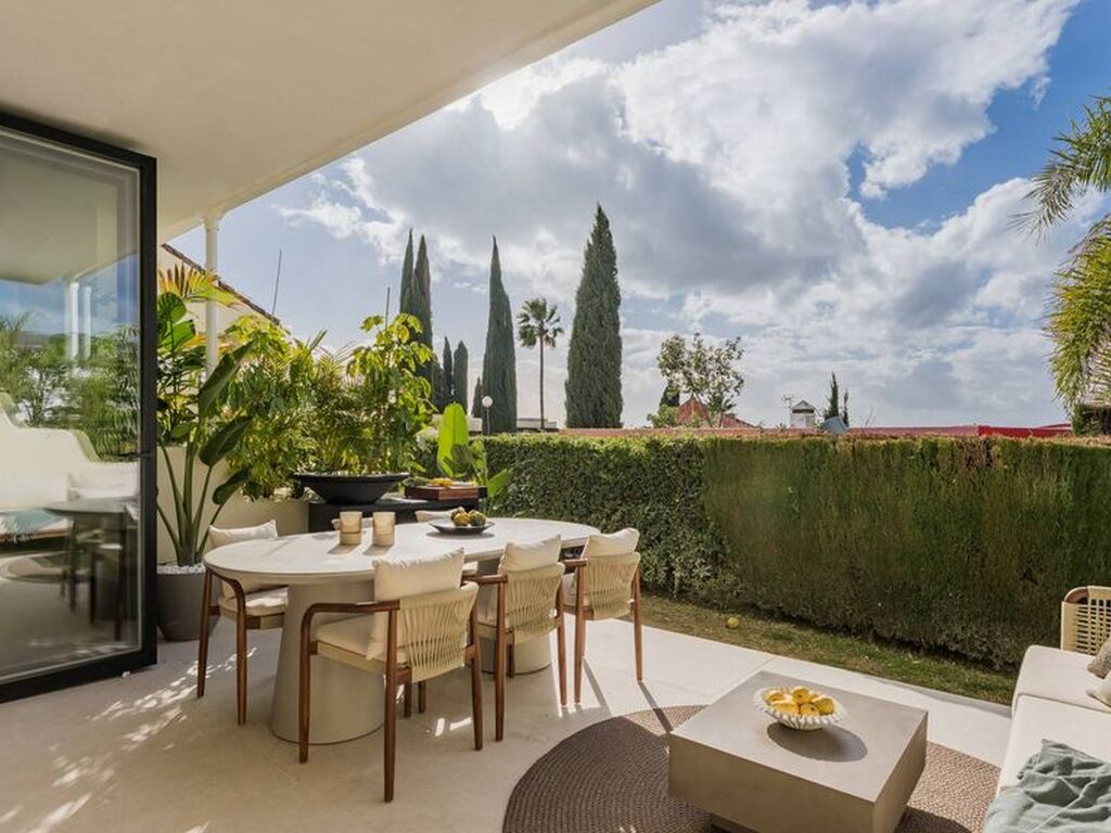 Luxury House for sale in Nueva Andalucia, 1 550 000 €, Photo 3