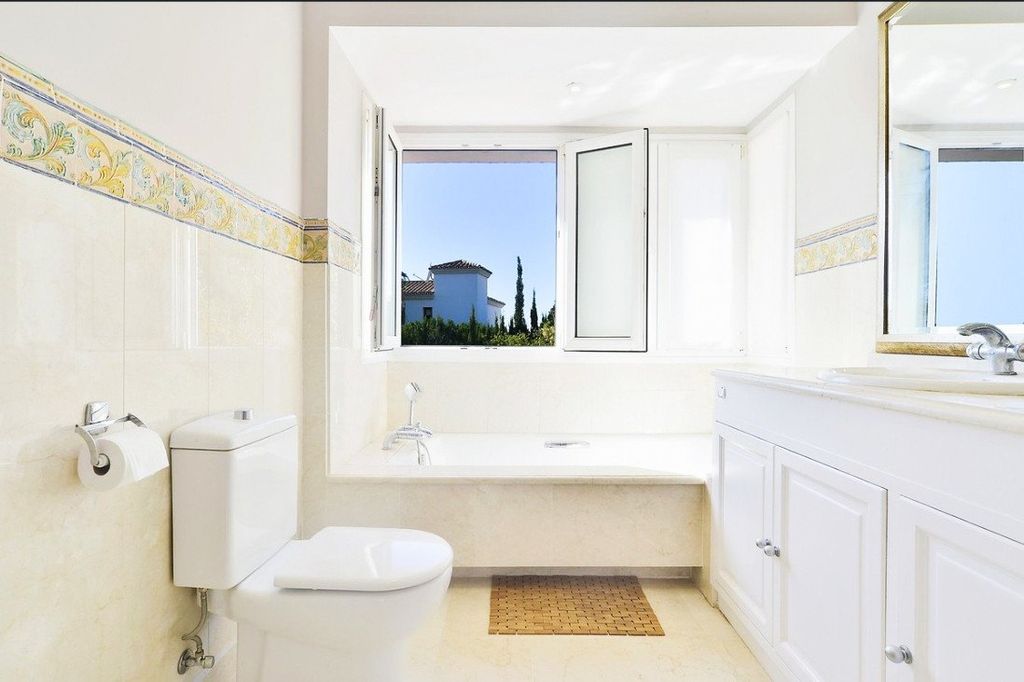 Maison de luxe à vendre à Nueva Andalucia, 1 700 000 €, Photo 6