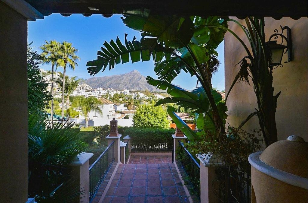 Maison de luxe à vendre à Nueva Andalucia, 1 700 000 €, Photo 7
