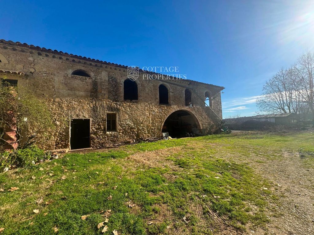 Maison de luxe à vendre à Besalú, 790 000 €, Photo 1