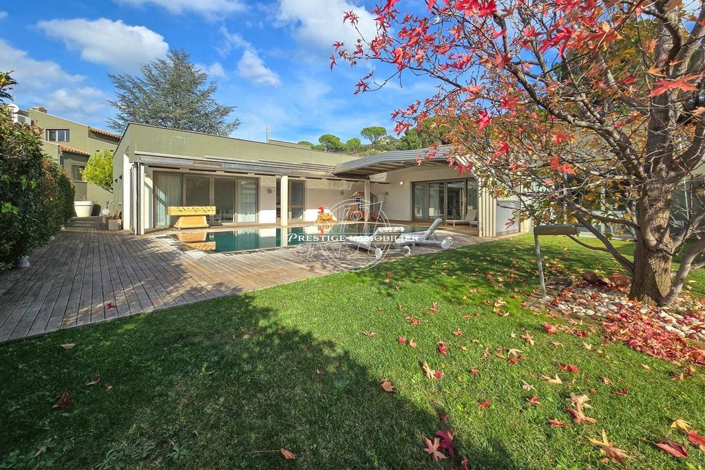 Maison de luxe à vendre à La Jonquera, 890 000 €, Photo 1