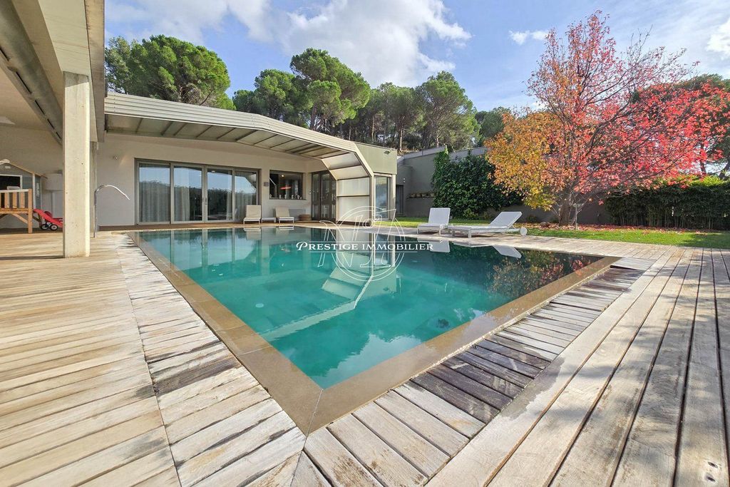 Maison de luxe à vendre à La Jonquera, 890 000 €, Photo 2