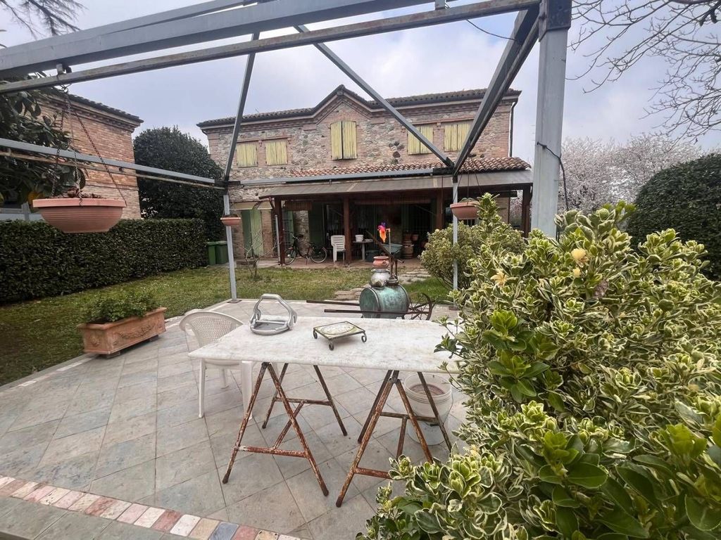 Maison de luxe à vendre à Collecchio, 550 000 €, Photo 4