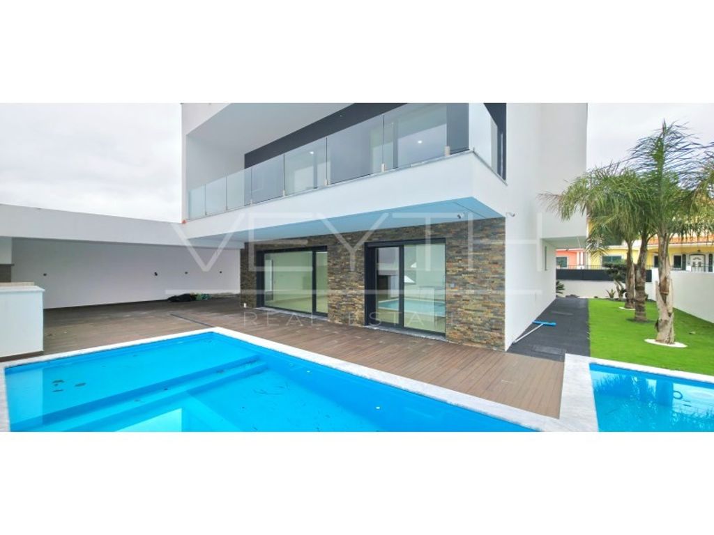 Luxury House for sale in Seixal, 750 000 €, Photo 2