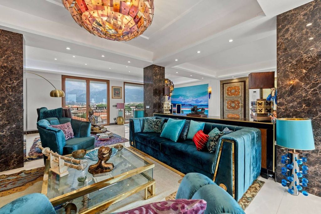 Luxury Apartment for sale in Massa, 1 300 000 €, Photo 5