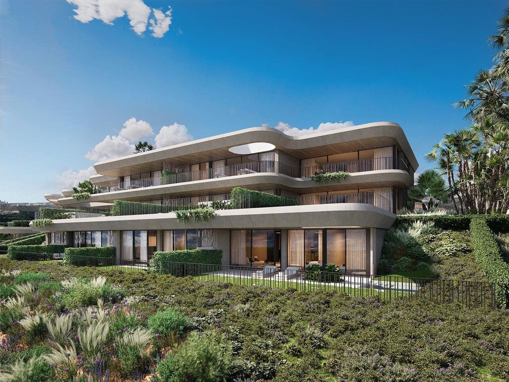 Appartement de luxe à vendre à Estepona, 850 000 €, Photo 1