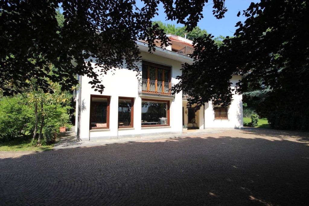 Maison de luxe à vendre à Merate, 990 000 €, Photo 1