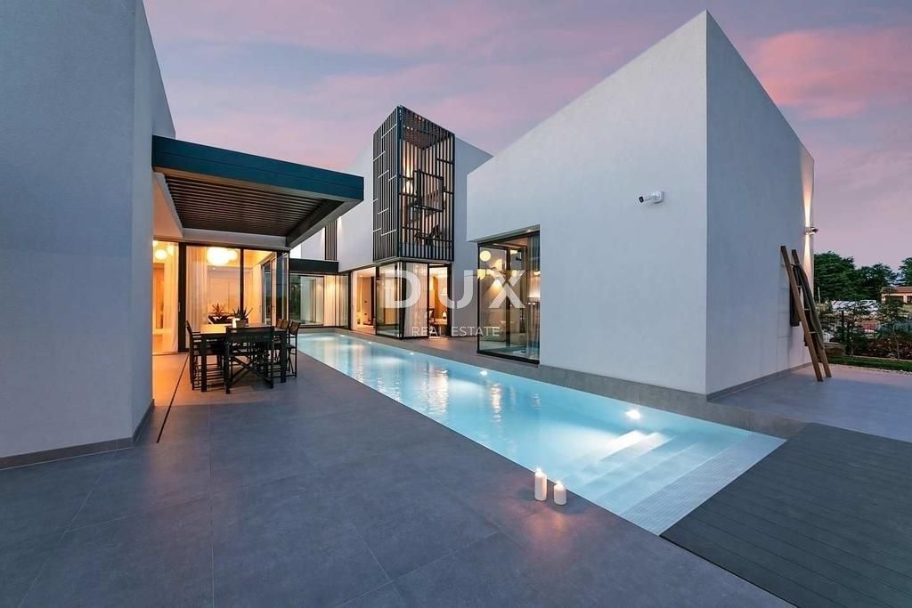 Maison de luxe à vendre à Porec, 2 594 000 €, Photo 2