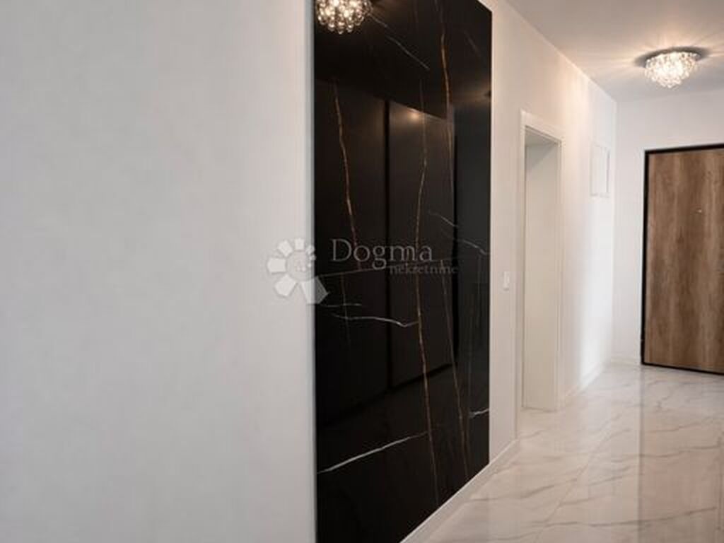 Luxury Apartment for sale in Zadar, 520 000 €, Photo 7